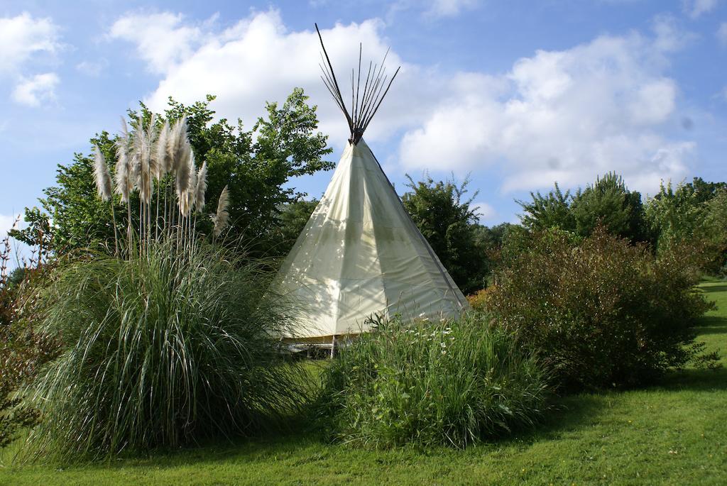 Le Refuge Du Clos Du Moulin Брион Стая снимка